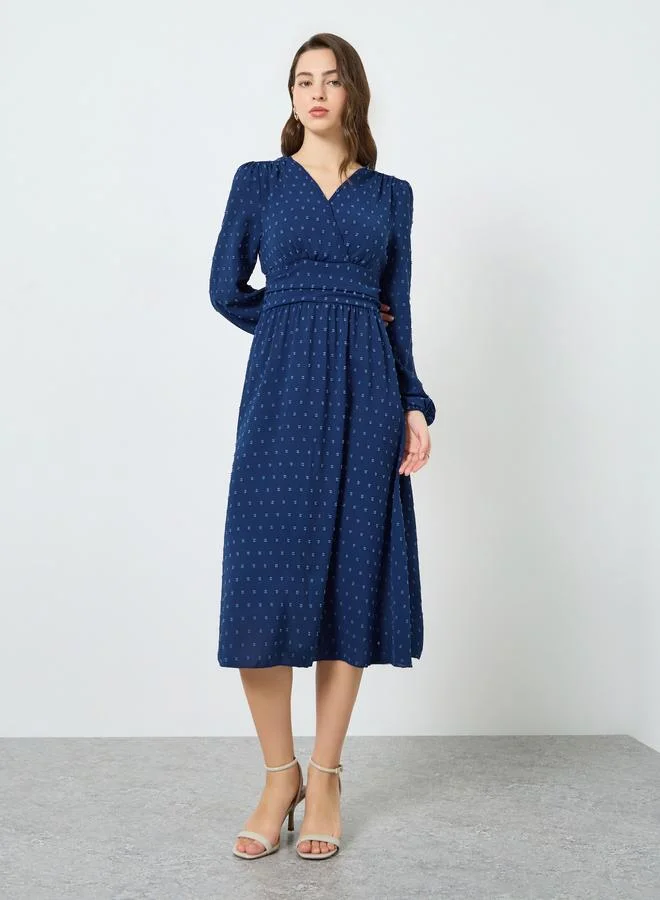 تايك تو فستان ميدي بتفاصيل بارزة الملمس وأكمام بالون